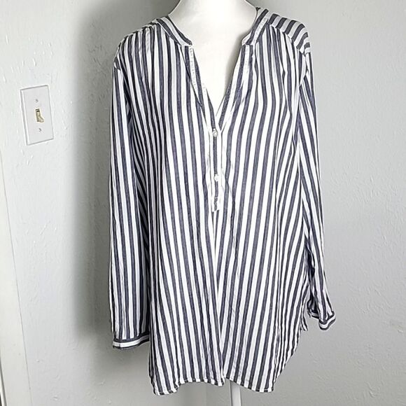 Old Navy Blue & White Stripe Pullover Longsleeve Top, Size XL - Picture 1 of 8